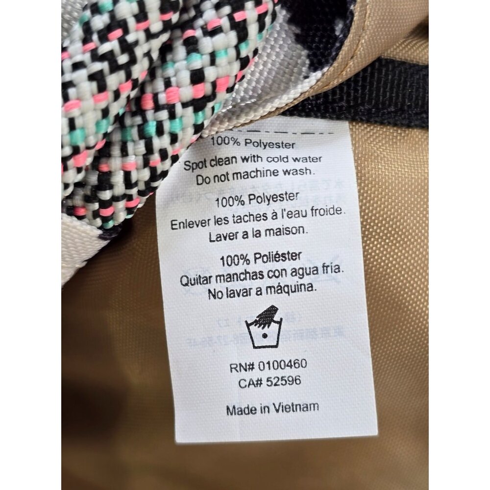 Kavu Rope Market Bag With Black & White Ikat Pattern Pink Trim - Picture 5 of 8